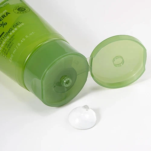 NATURE REPUBLIC Aloe Vera 92% Soothing Gel - open cap with gel drop